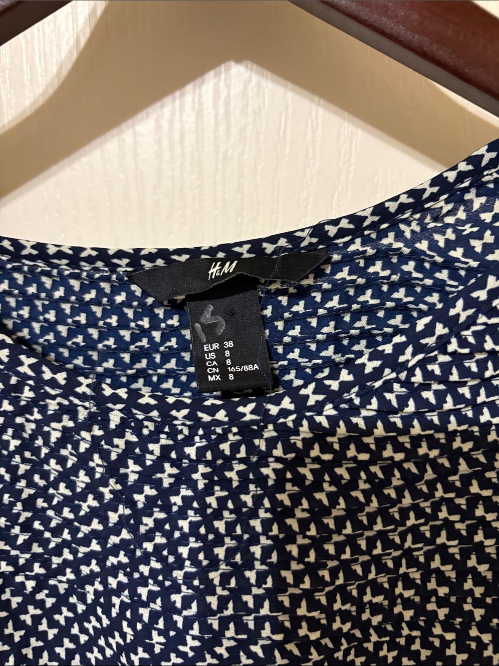 H&M - Picture 3 of 5